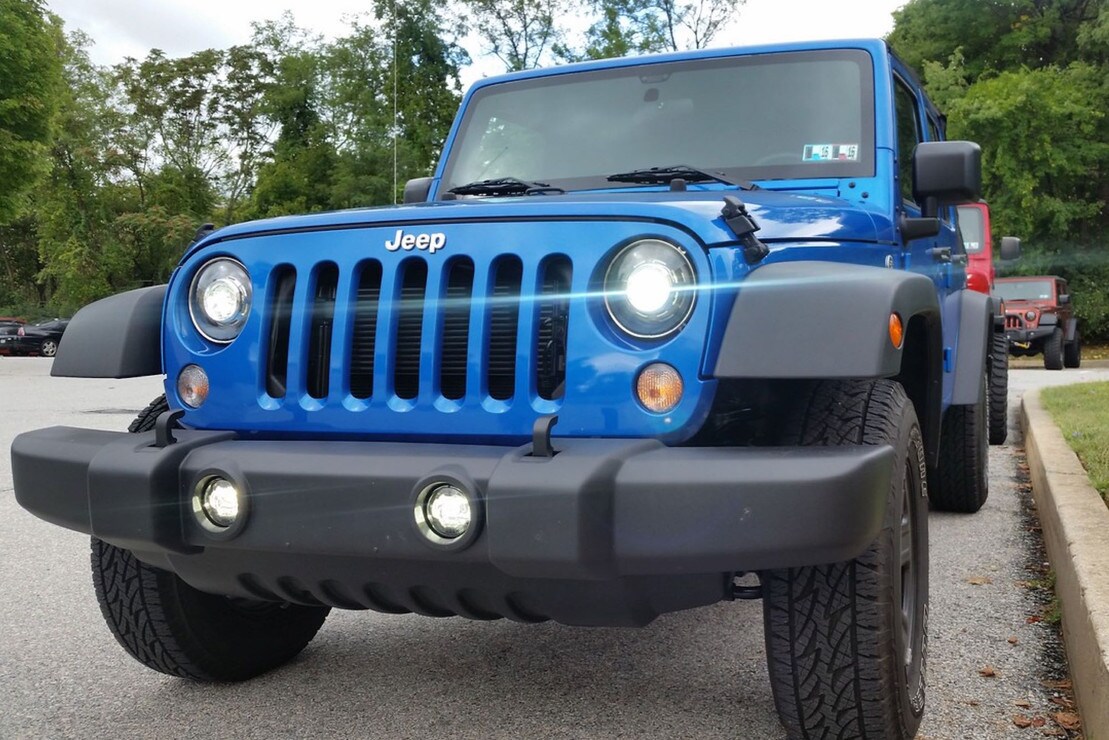 Jeep (Round): Morimoto XB LED